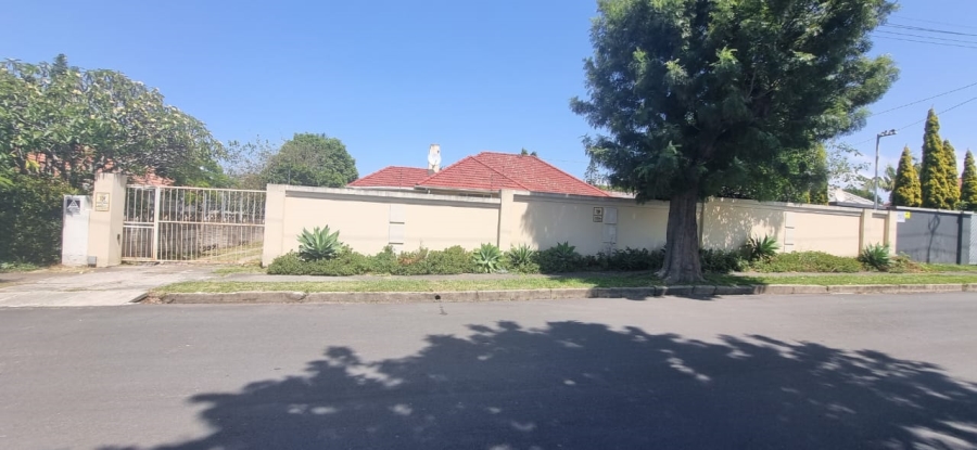 3 Bedroom Property for Sale in Baysville Eastern Cape